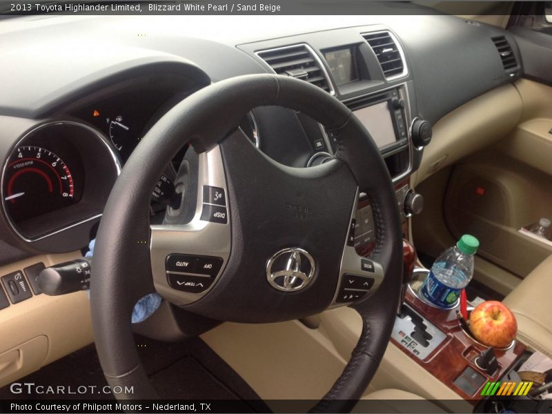 Blizzard White Pearl / Sand Beige 2013 Toyota Highlander Limited
