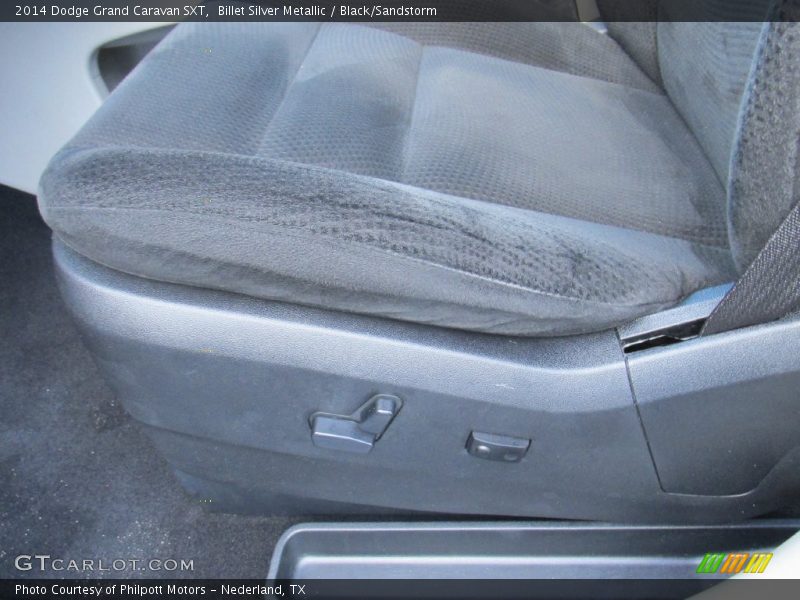 Billet Silver Metallic / Black/Sandstorm 2014 Dodge Grand Caravan SXT