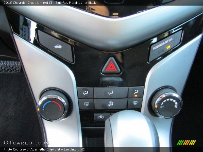 Blue Ray Metallic / Jet Black 2016 Chevrolet Cruze Limited LT