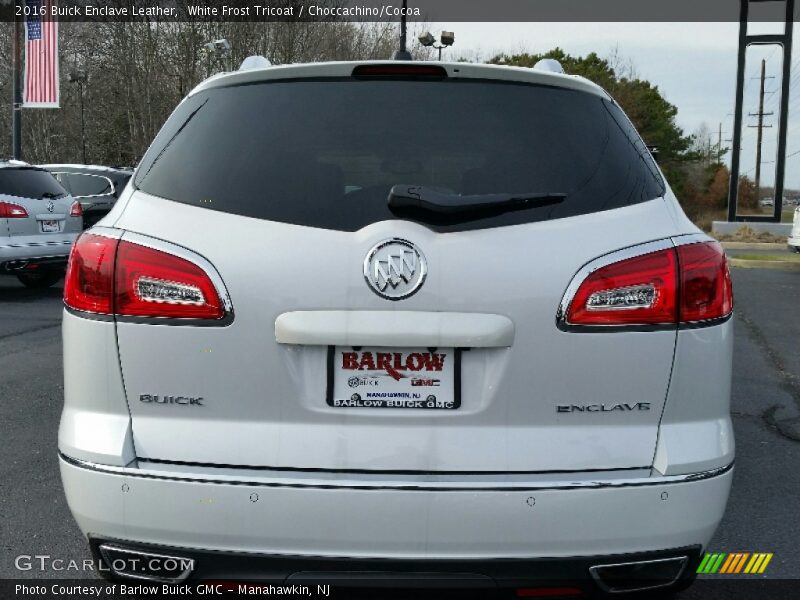 White Frost Tricoat / Choccachino/Cocoa 2016 Buick Enclave Leather
