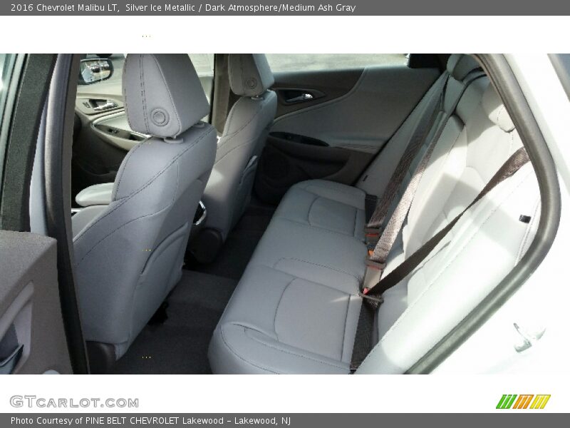 Silver Ice Metallic / Dark Atmosphere/Medium Ash Gray 2016 Chevrolet Malibu LT