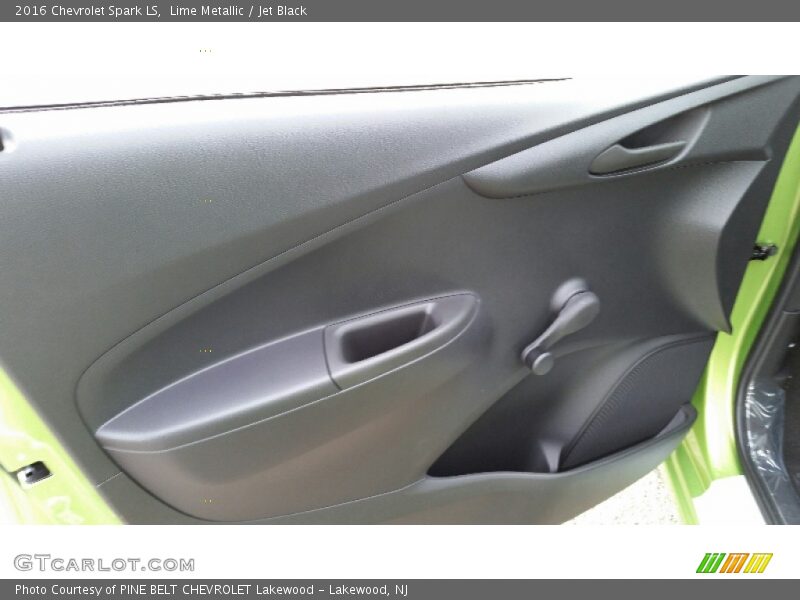 Lime Metallic / Jet Black 2016 Chevrolet Spark LS