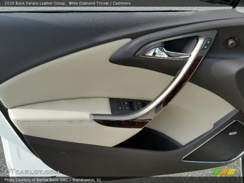 White Diamond Tricoat / Cashmere 2016 Buick Verano Leather Group