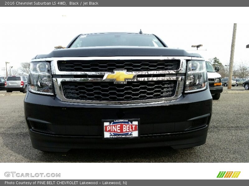 Black / Jet Black 2016 Chevrolet Suburban LS 4WD