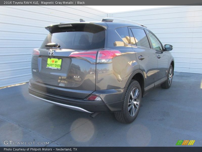 Magnetic Gray Metallic / Black 2016 Toyota RAV4 XLE