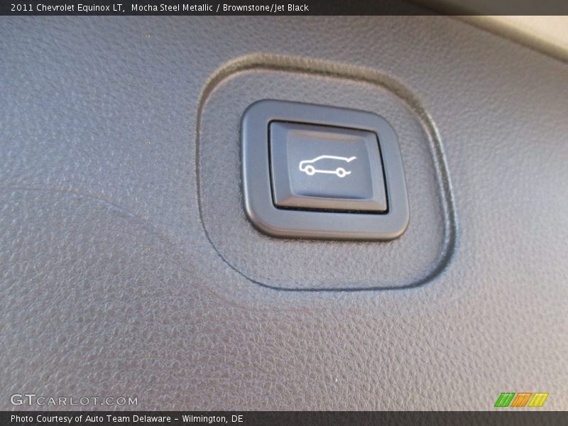Mocha Steel Metallic / Brownstone/Jet Black 2011 Chevrolet Equinox LT