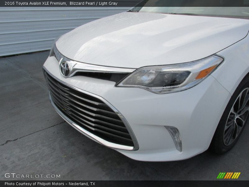 Blizzard Pearl / Light Gray 2016 Toyota Avalon XLE Premium