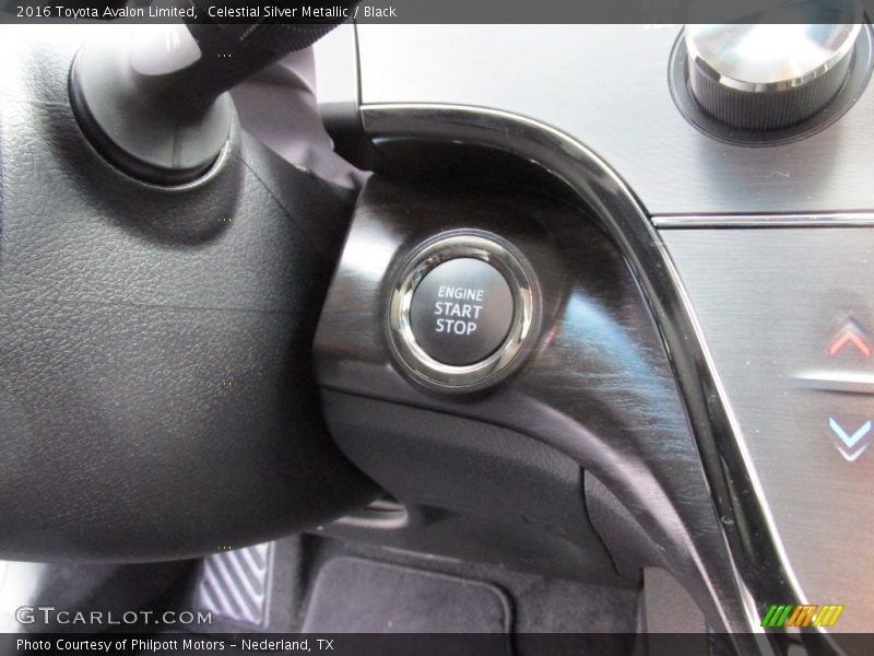 Celestial Silver Metallic / Black 2016 Toyota Avalon Limited