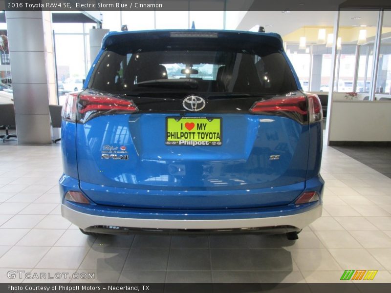 Electric Storm Blue / Cinnamon 2016 Toyota RAV4 SE
