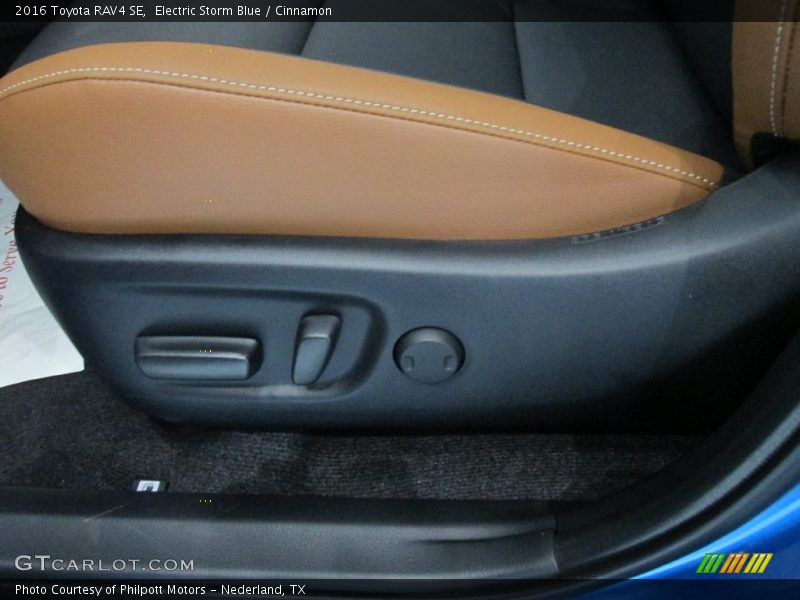 Electric Storm Blue / Cinnamon 2016 Toyota RAV4 SE