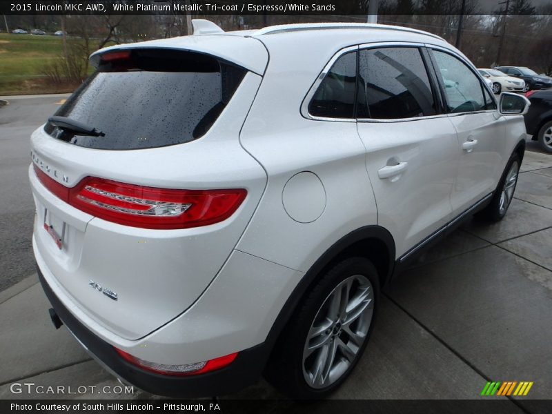 White Platinum Metallic Tri-coat / Espresso/White Sands 2015 Lincoln MKC AWD