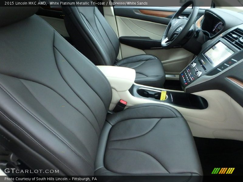 White Platinum Metallic Tri-coat / Espresso/White Sands 2015 Lincoln MKC AWD