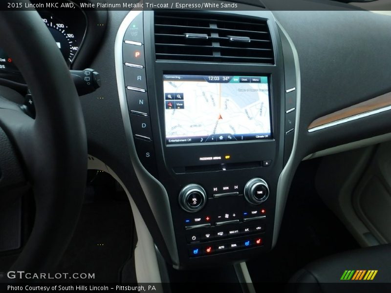 White Platinum Metallic Tri-coat / Espresso/White Sands 2015 Lincoln MKC AWD