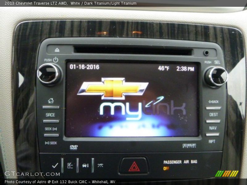 White / Dark Titanium/Light Titanium 2013 Chevrolet Traverse LTZ AWD