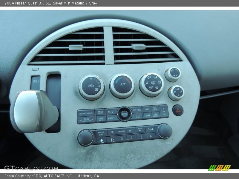 Silver Mist Metallic / Gray 2004 Nissan Quest 3.5 SE