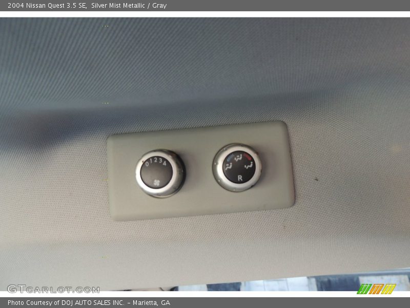 Silver Mist Metallic / Gray 2004 Nissan Quest 3.5 SE