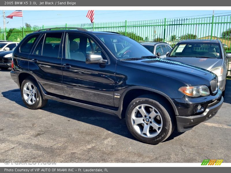 Jet Black / Sand Beige 2005 BMW X5 3.0i