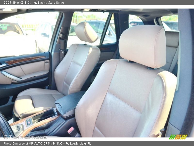 Jet Black / Sand Beige 2005 BMW X5 3.0i