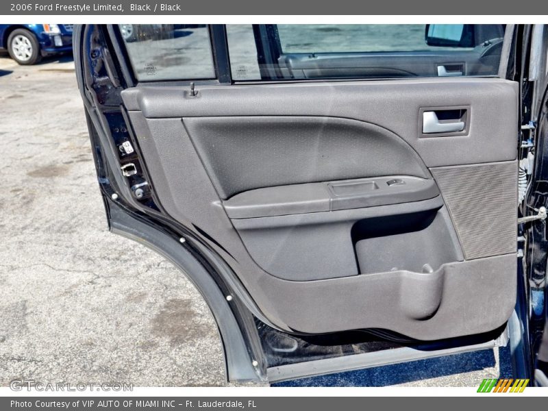 Black / Black 2006 Ford Freestyle Limited