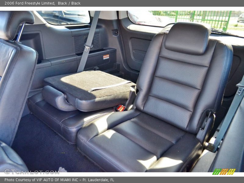 Black / Black 2006 Ford Freestyle Limited