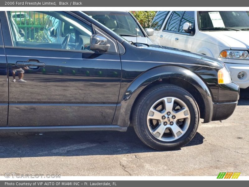 Black / Black 2006 Ford Freestyle Limited