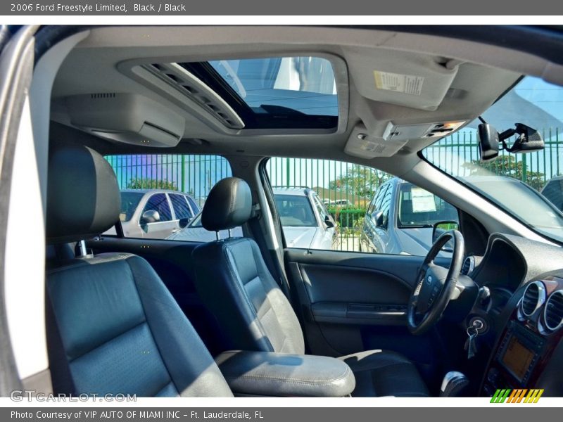 Black / Black 2006 Ford Freestyle Limited