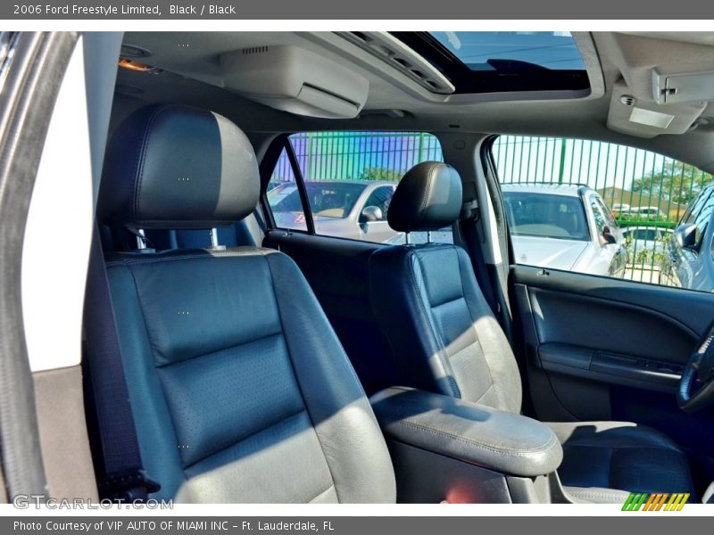 Black / Black 2006 Ford Freestyle Limited