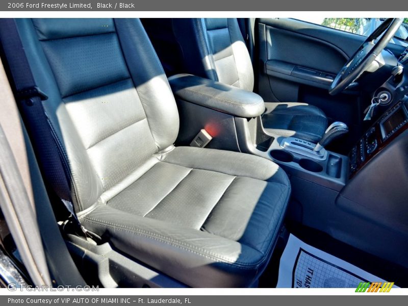 Black / Black 2006 Ford Freestyle Limited