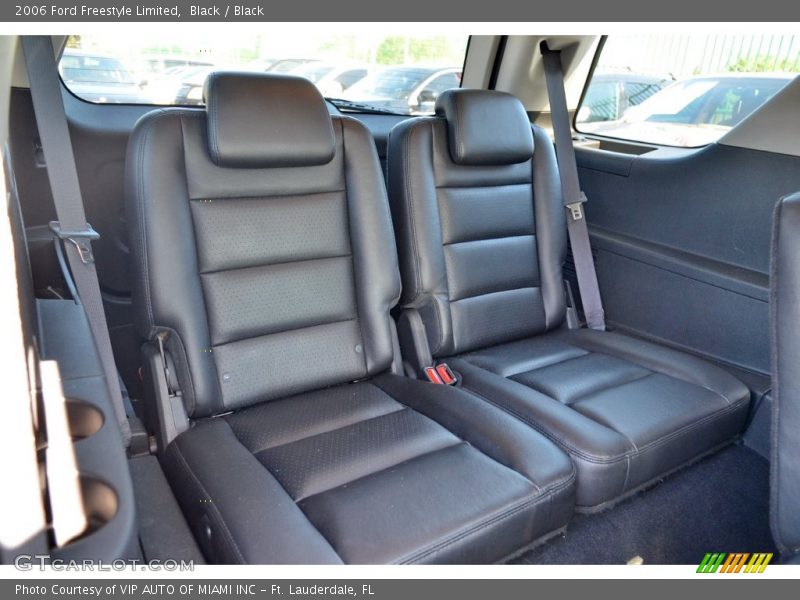 Black / Black 2006 Ford Freestyle Limited