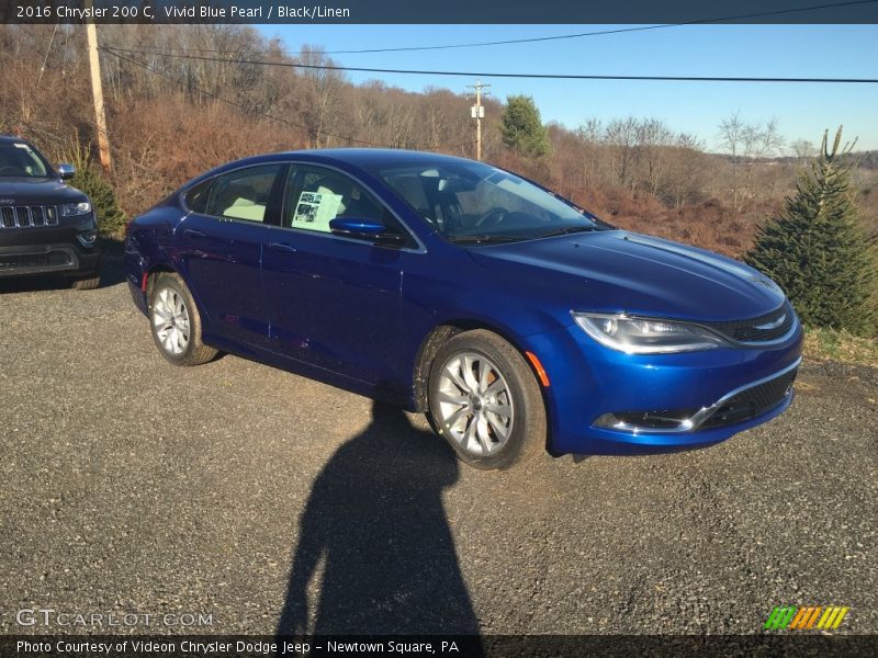 Vivid Blue Pearl / Black/Linen 2016 Chrysler 200 C