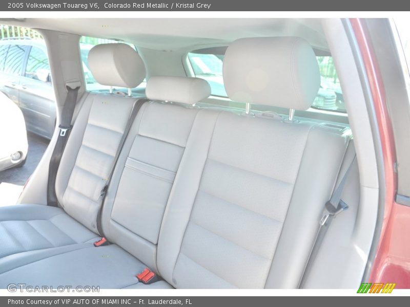 Colorado Red Metallic / Kristal Grey 2005 Volkswagen Touareg V6
