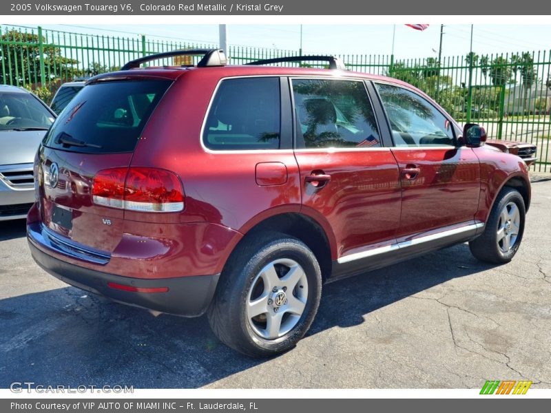 Colorado Red Metallic / Kristal Grey 2005 Volkswagen Touareg V6