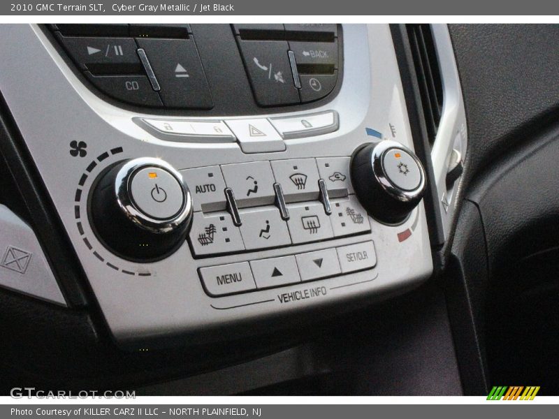 Cyber Gray Metallic / Jet Black 2010 GMC Terrain SLT