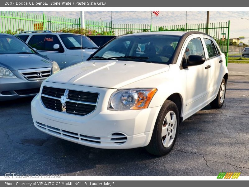 Stone White / Pastel Slate Gray 2007 Dodge Caliber SE