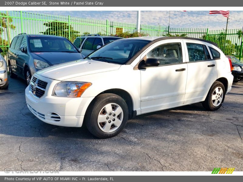 Stone White / Pastel Slate Gray 2007 Dodge Caliber SE