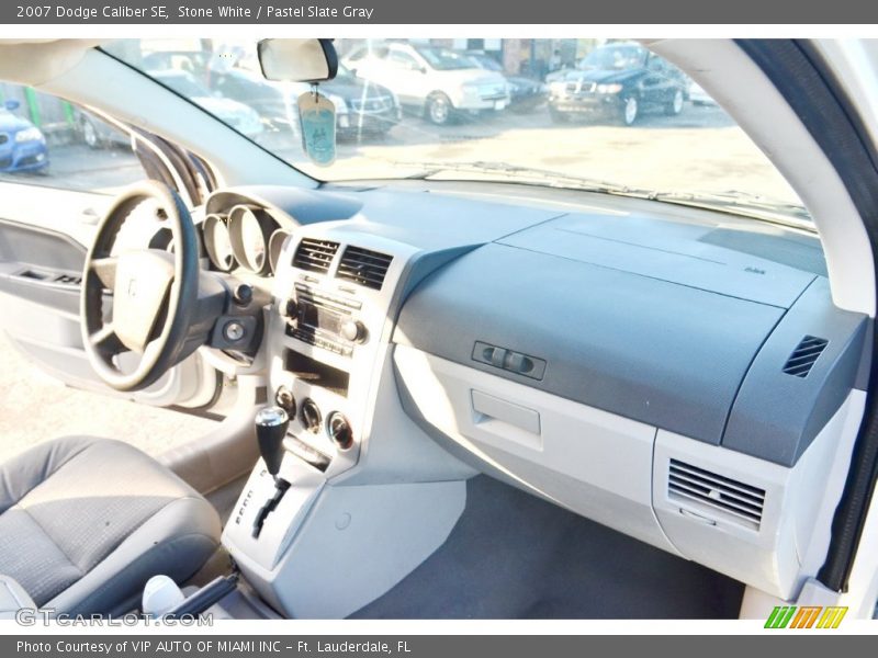 Stone White / Pastel Slate Gray 2007 Dodge Caliber SE