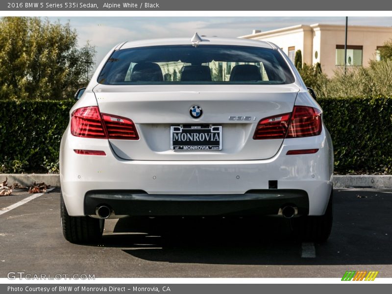 Alpine White / Black 2016 BMW 5 Series 535i Sedan