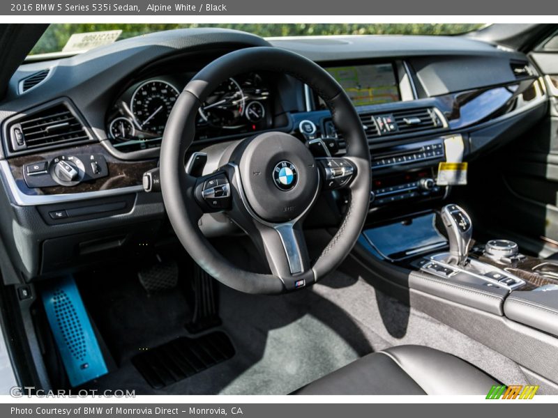 Alpine White / Black 2016 BMW 5 Series 535i Sedan