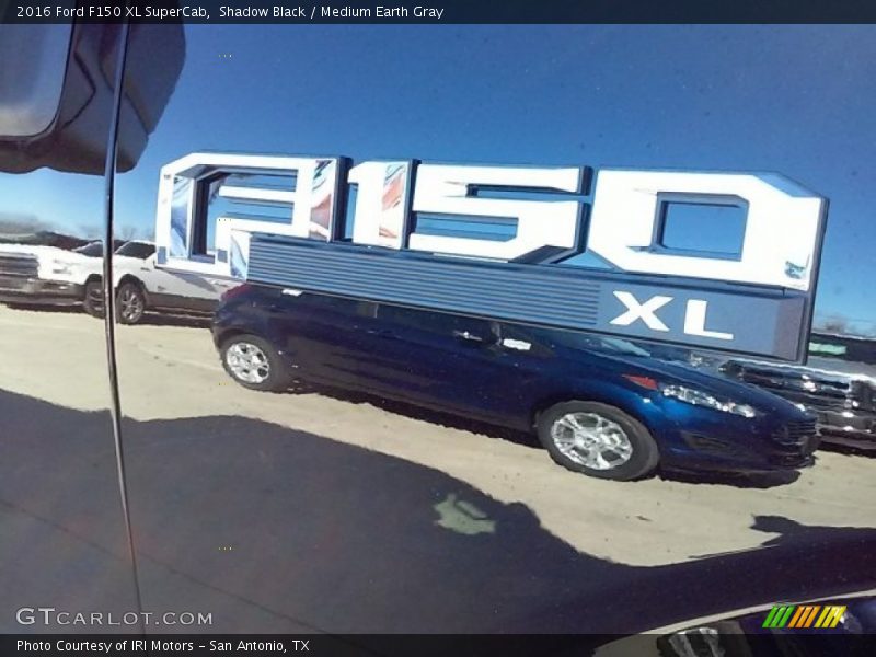 Shadow Black / Medium Earth Gray 2016 Ford F150 XL SuperCab
