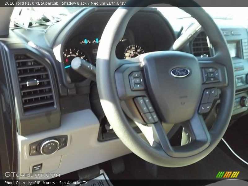 Shadow Black / Medium Earth Gray 2016 Ford F150 XL SuperCab