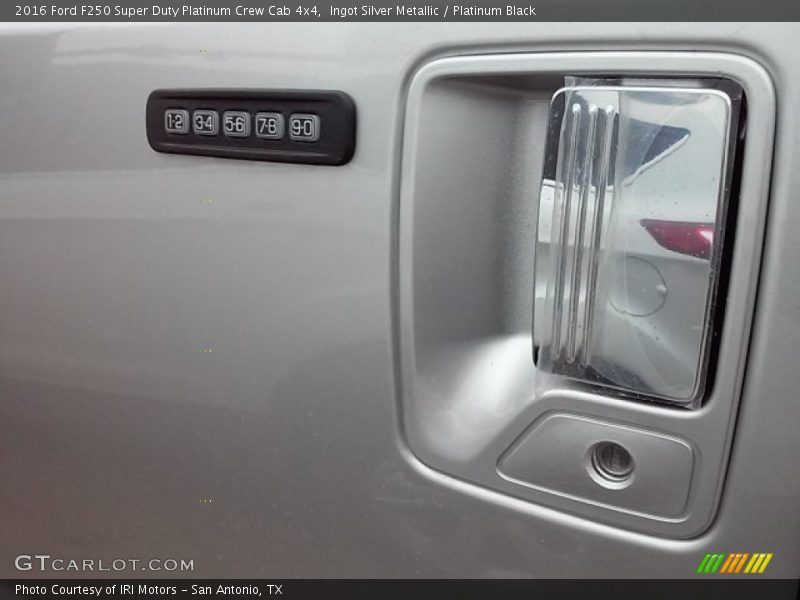Ingot Silver Metallic / Platinum Black 2016 Ford F250 Super Duty Platinum Crew Cab 4x4