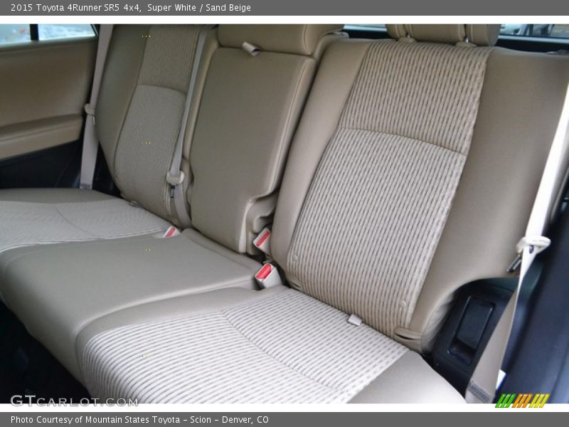 Super White / Sand Beige 2015 Toyota 4Runner SR5 4x4
