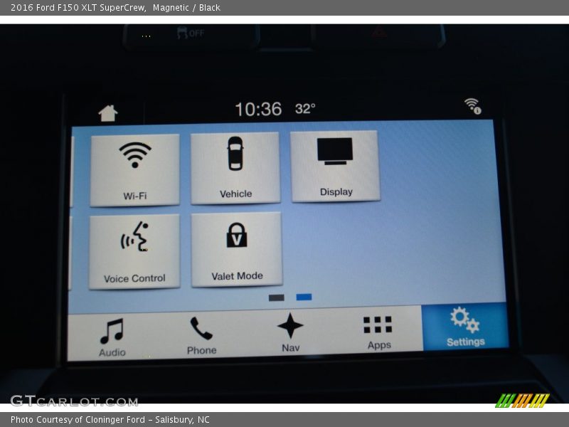 Magnetic / Black 2016 Ford F150 XLT SuperCrew