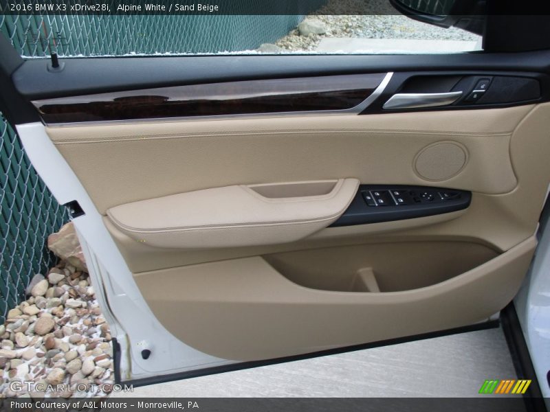 Alpine White / Sand Beige 2016 BMW X3 xDrive28i