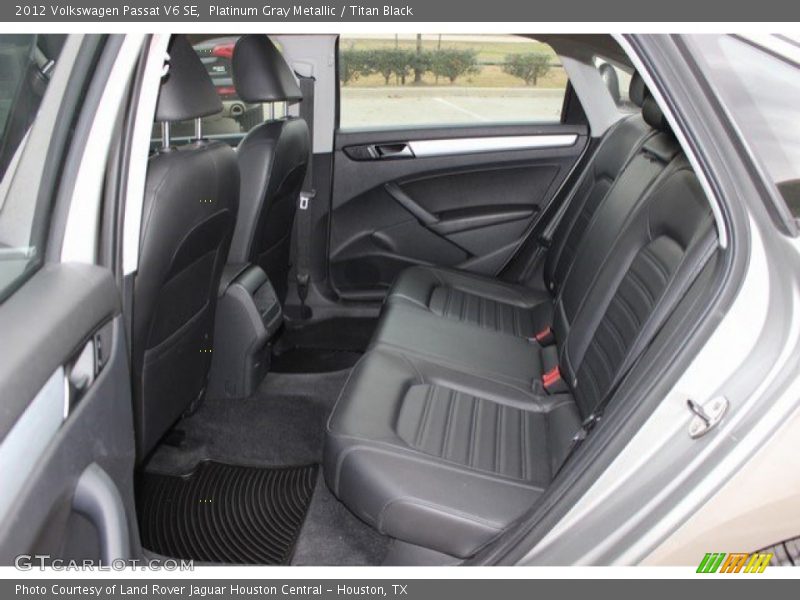 Platinum Gray Metallic / Titan Black 2012 Volkswagen Passat V6 SE