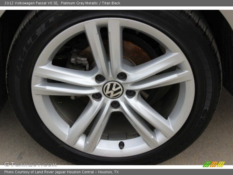 Platinum Gray Metallic / Titan Black 2012 Volkswagen Passat V6 SE