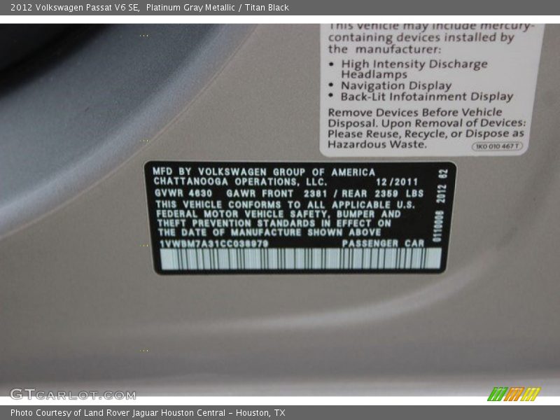 Platinum Gray Metallic / Titan Black 2012 Volkswagen Passat V6 SE