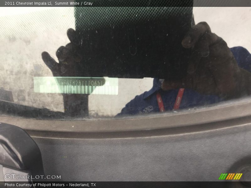 Summit White / Gray 2011 Chevrolet Impala LS
