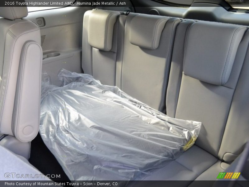 Alumina Jade Metallic / Ash 2016 Toyota Highlander Limited AWD