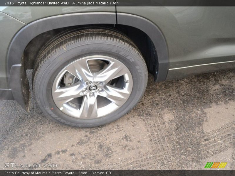 Alumina Jade Metallic / Ash 2016 Toyota Highlander Limited AWD